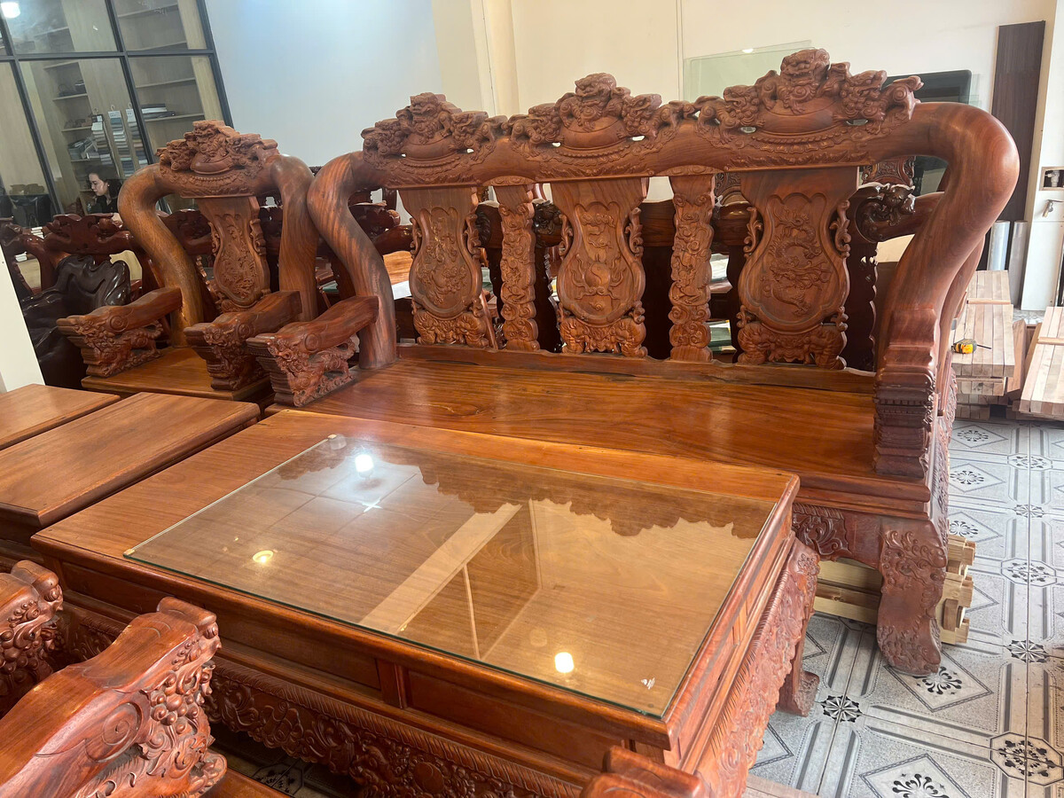 Bộ Sofa Phòng Khách Gỗ Gõ Đỏ 10 Món Sang Trọng Đại Gia Đình