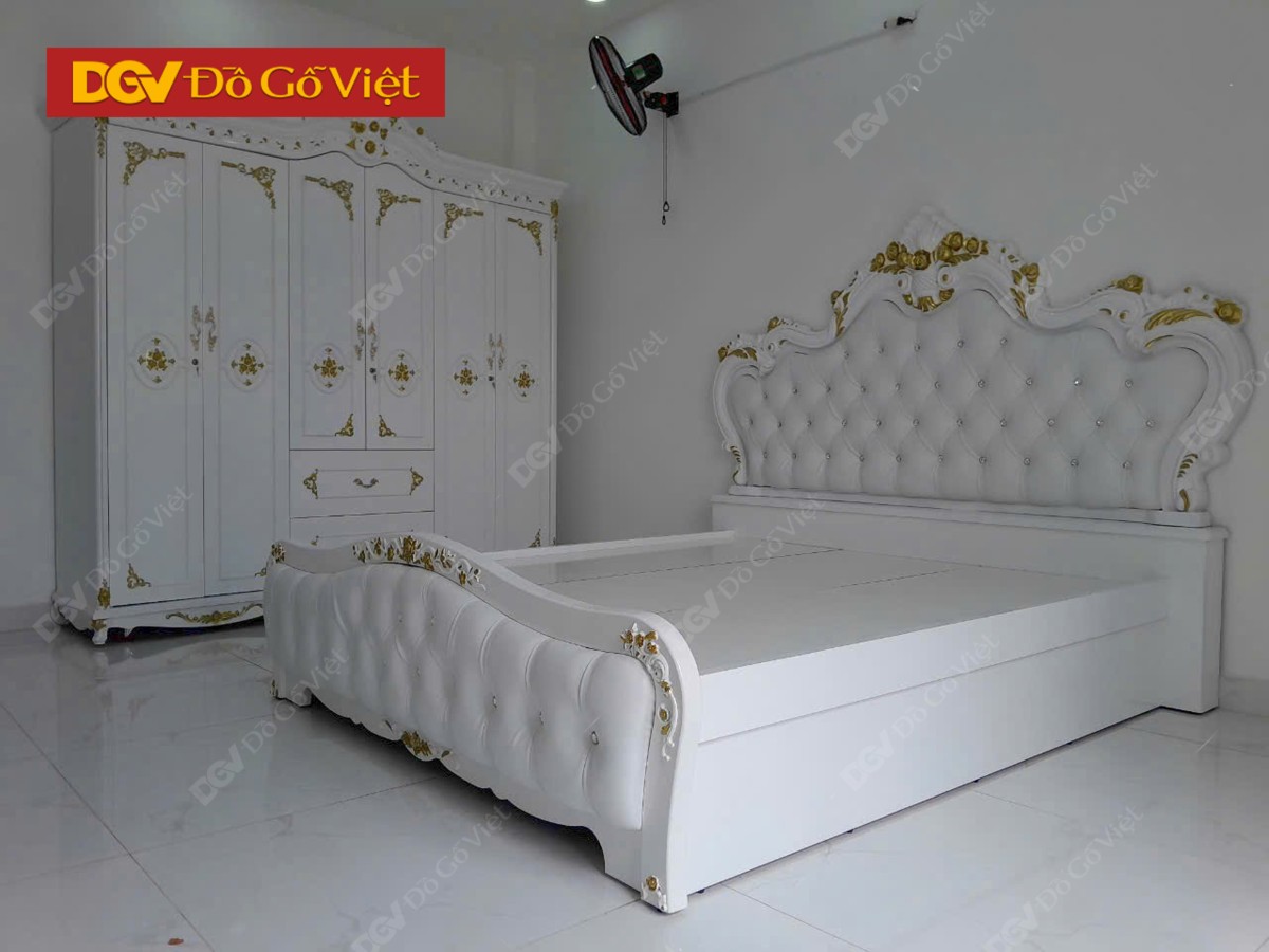 Giường Ngủ Gỗ Công Nghiệp Cổ Điển Nệm Hồng Đẹp Giá Rẻ