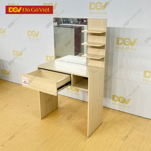 Bàn Trang Điểm MDF Thanh Lý DGV-TL28