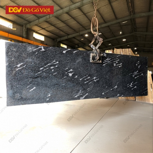 Mặt Đá Tự Nhiên Granite Bone Black Gam Màu Đen Cuốn Hút